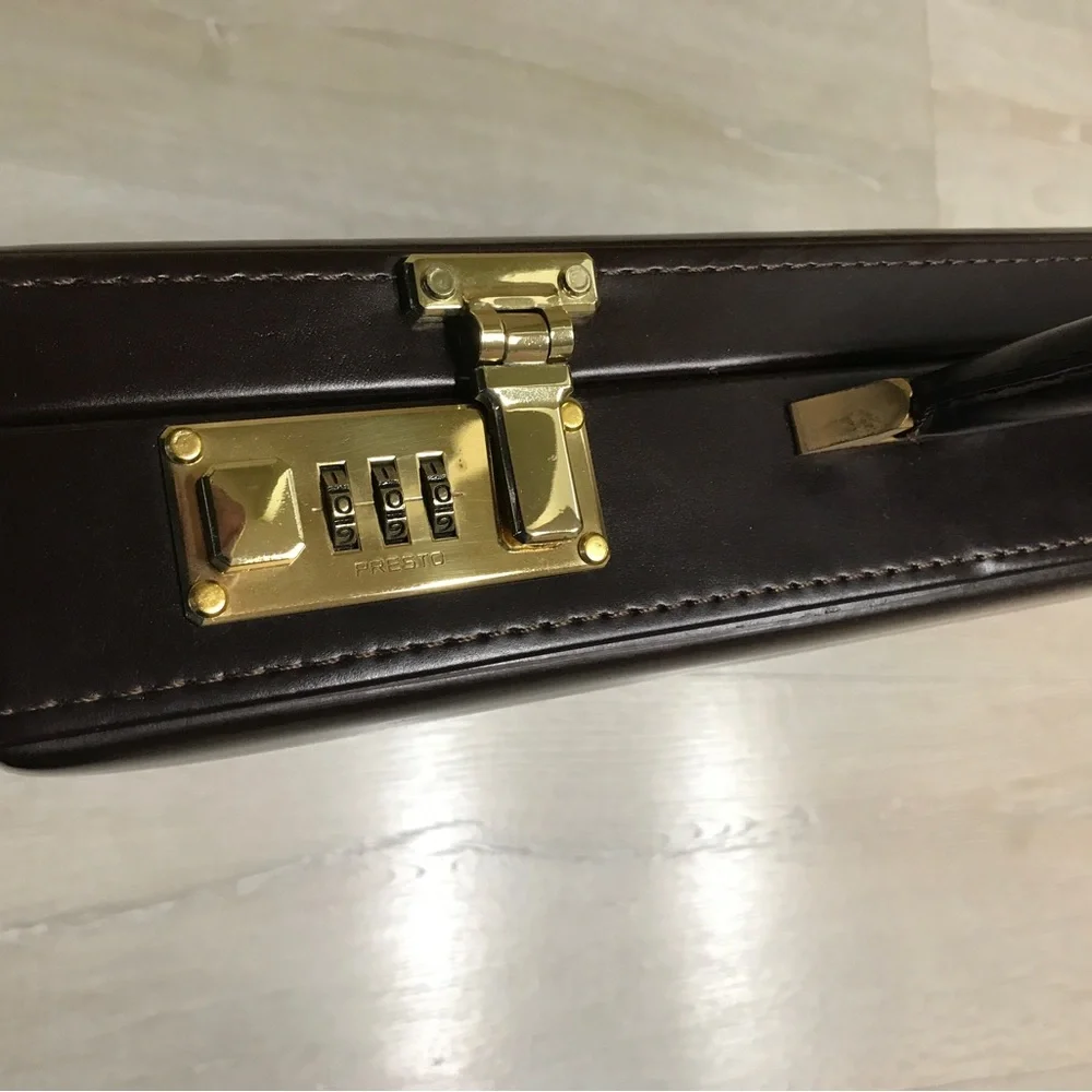 Vintage brown Presto Lock Executive leather briefcase attaché